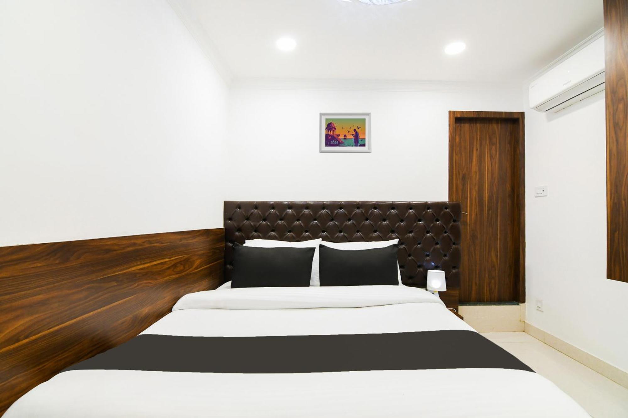 Super Hotel O Eminent Hotel Καλκούτα Εξωτερικό φωτογραφία